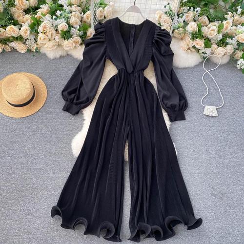 DAINTY WOMAN JUMPSUIT