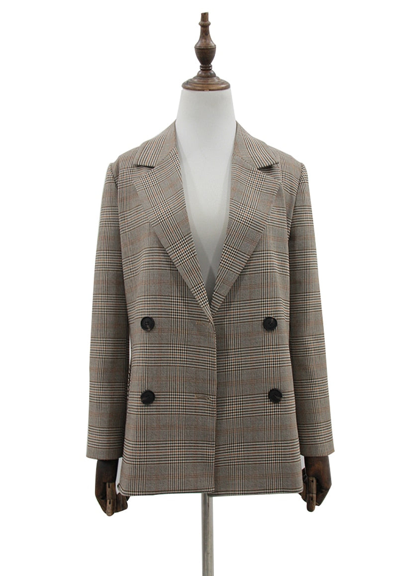 BUSINESS WOMAN BLAZER